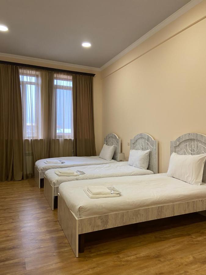 H Resort Hotel Vagharshapat Armenia Exterior photo